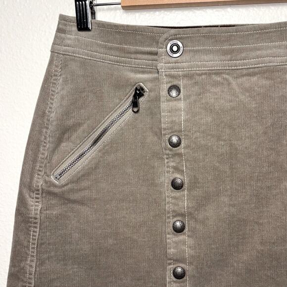 Kuhl Streamline Stretch Corduroy Mini Skirt Snap Front Women's Size 4 Tan - Picture 6 of 16